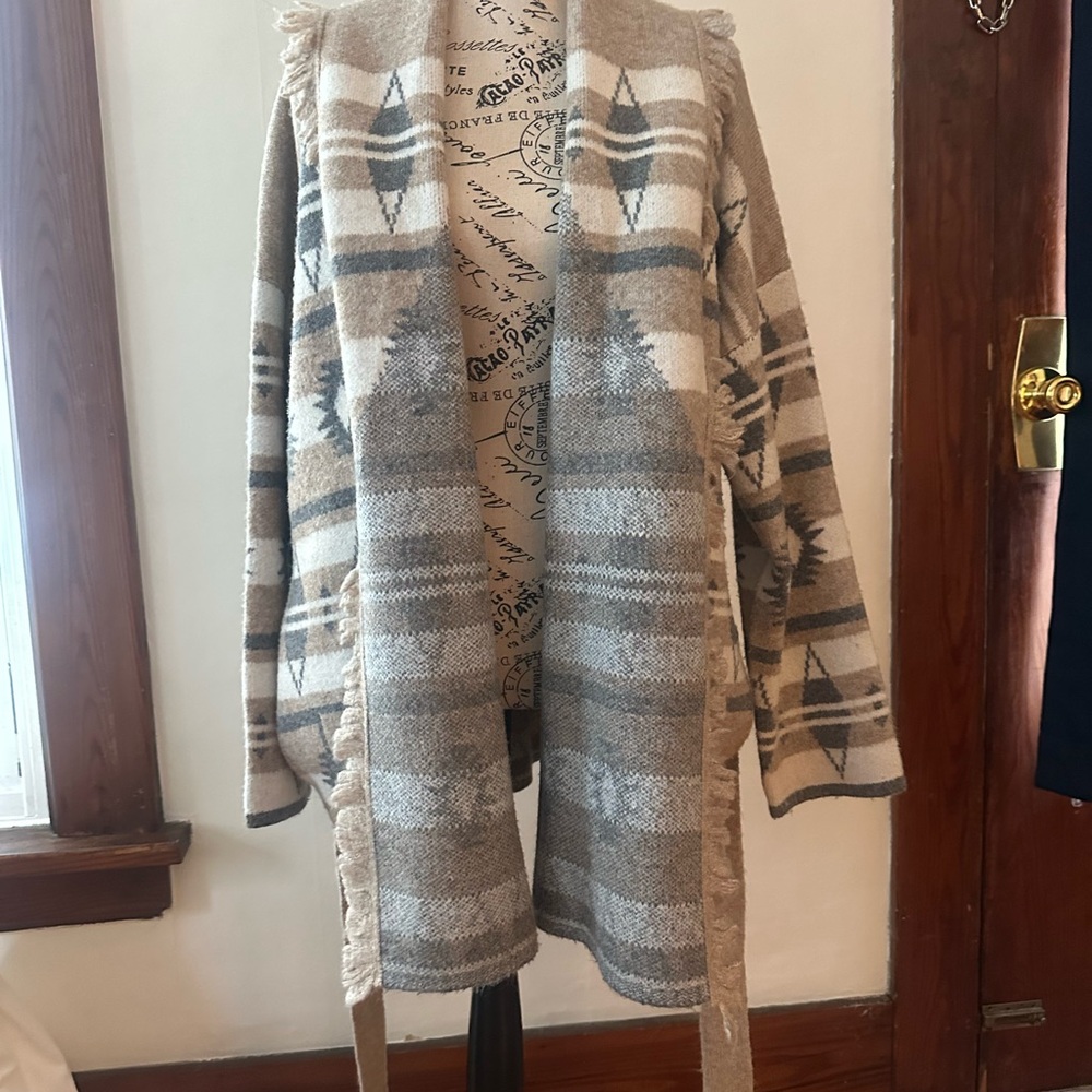 Chic Beige and Gray South West Cardigan size XL